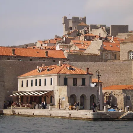 Old Port Maison d'hôtes